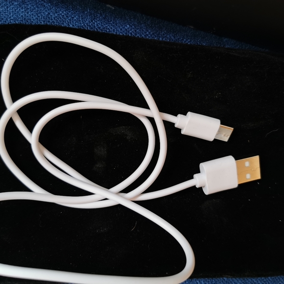 Silk wave delivers perfect curls - Picture 7 of 9